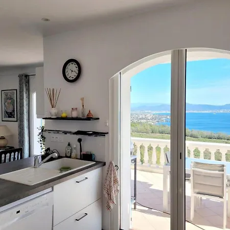 Villa 140 M2 4 Etoiles Parking Wifi - Clim - Piscine *