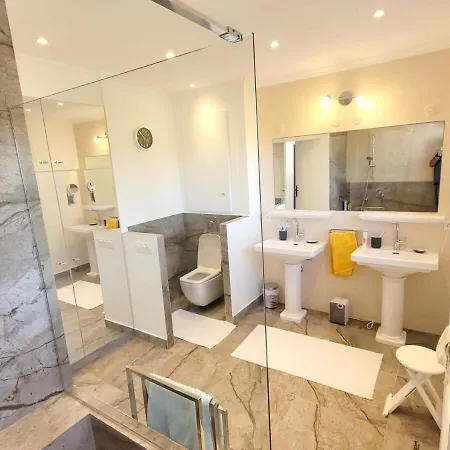 140 M2 4 Etoiles Parking Wifi - Clim - Piscine Villa