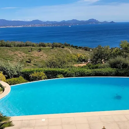 140 M2 4 Etoiles Parking Wifi - Clim - Piscine Villa *